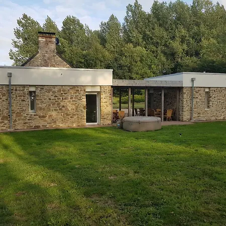 Apartment La Puisatiere *