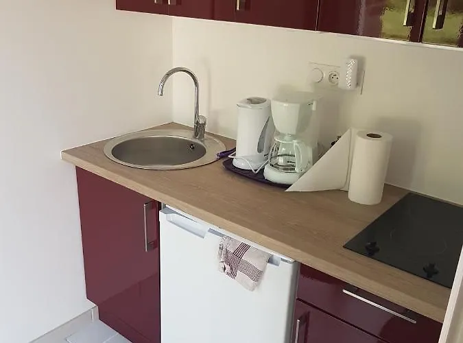 Apartment La Puisatiere Saint-Pierre-d'Artheglise