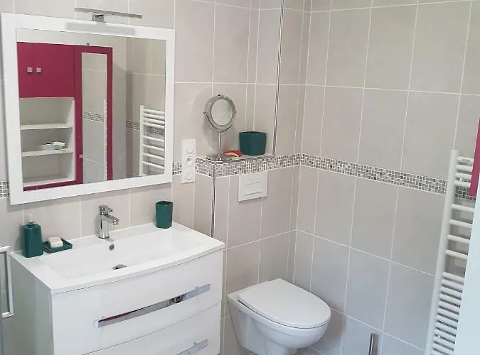 Apartment La Puisatiere Saint-Pierre-d'Artheglise